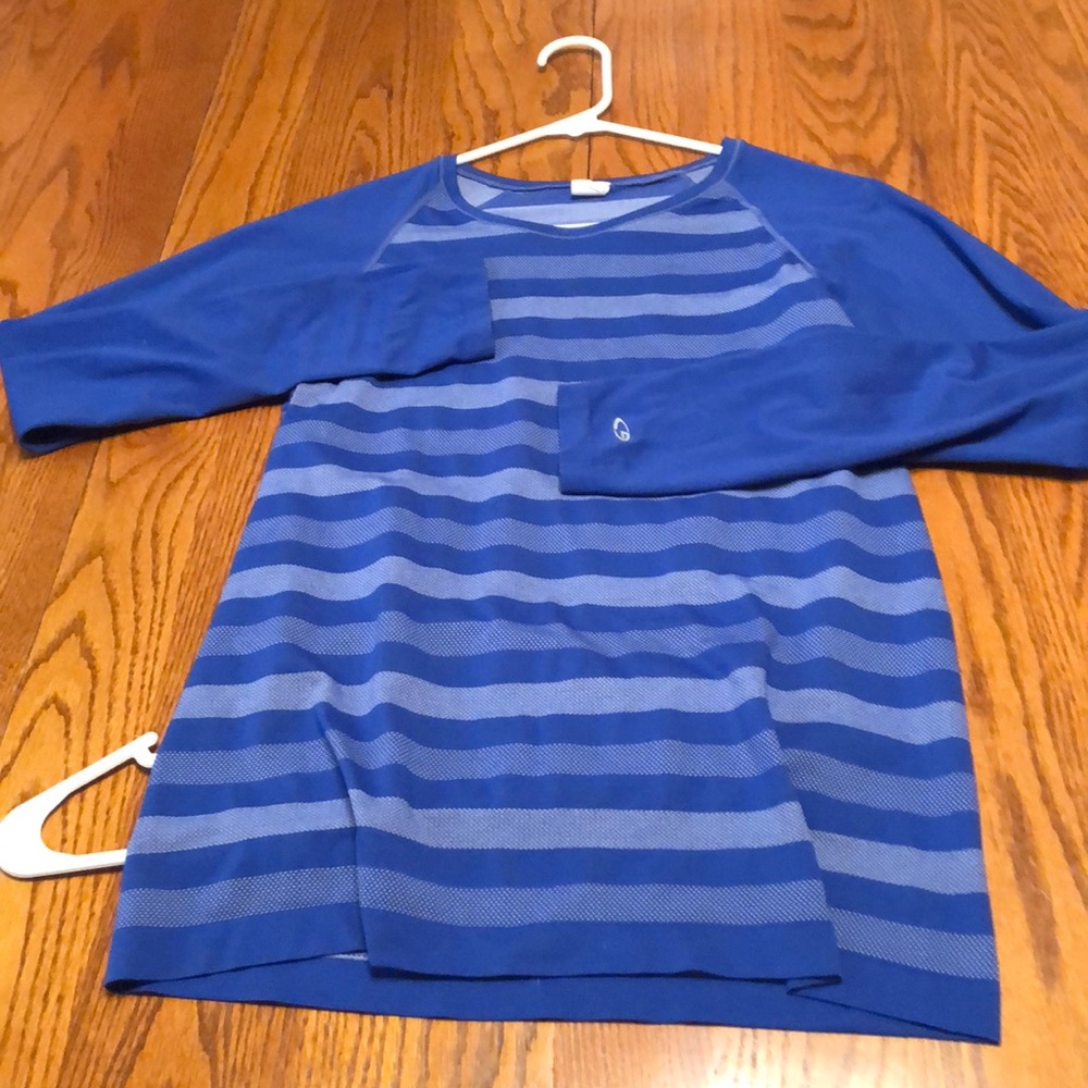 Long sleeve top